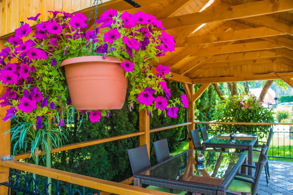 Pension Danninger Piest'any Exterior foto